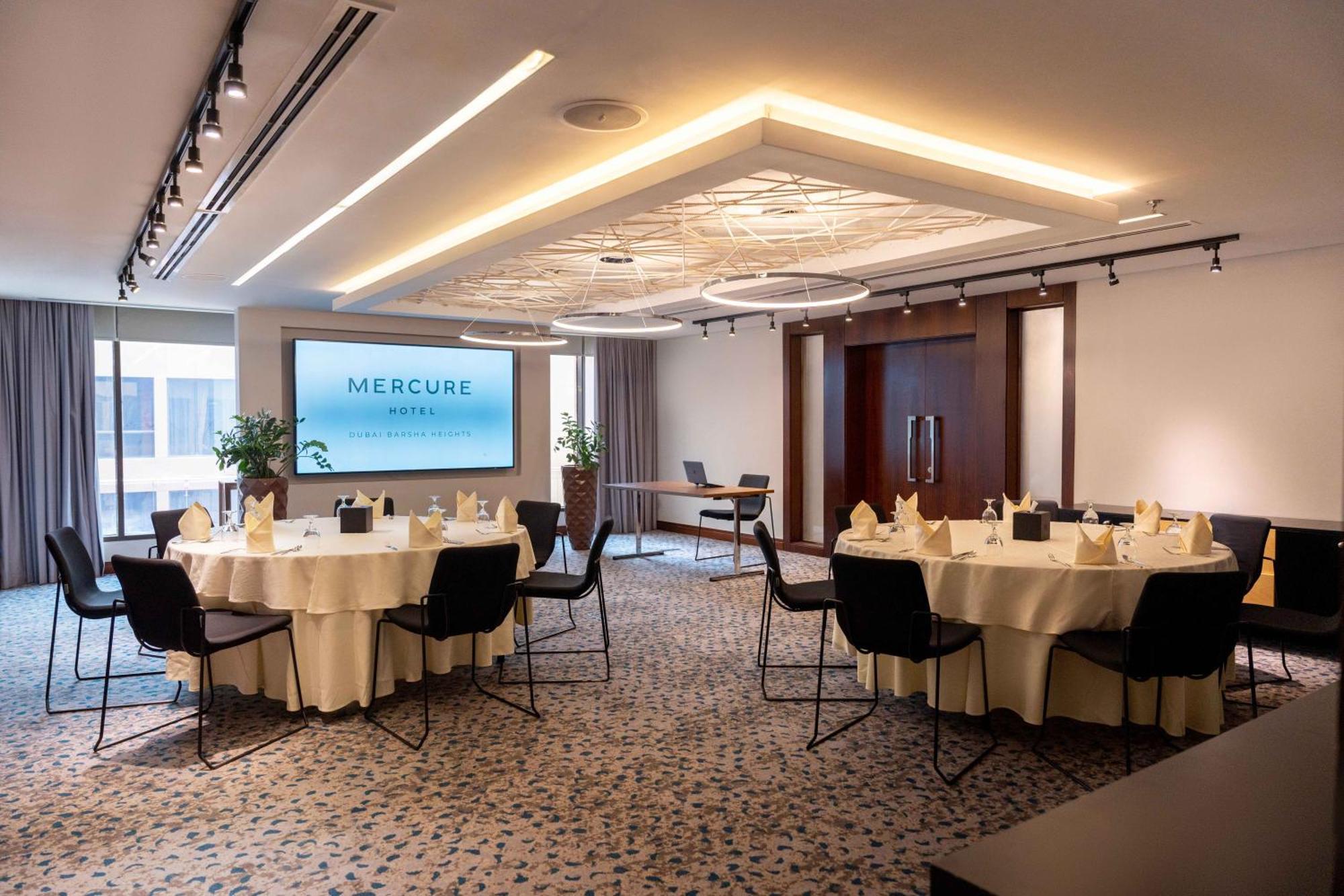 Mercure Barsha Heights And Hotel
