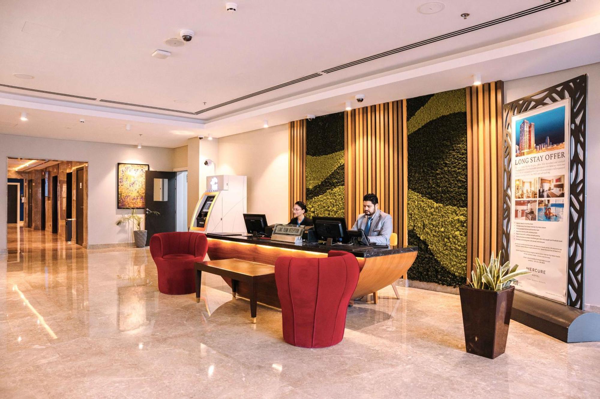 Hotel Mercure Barsha Heights And