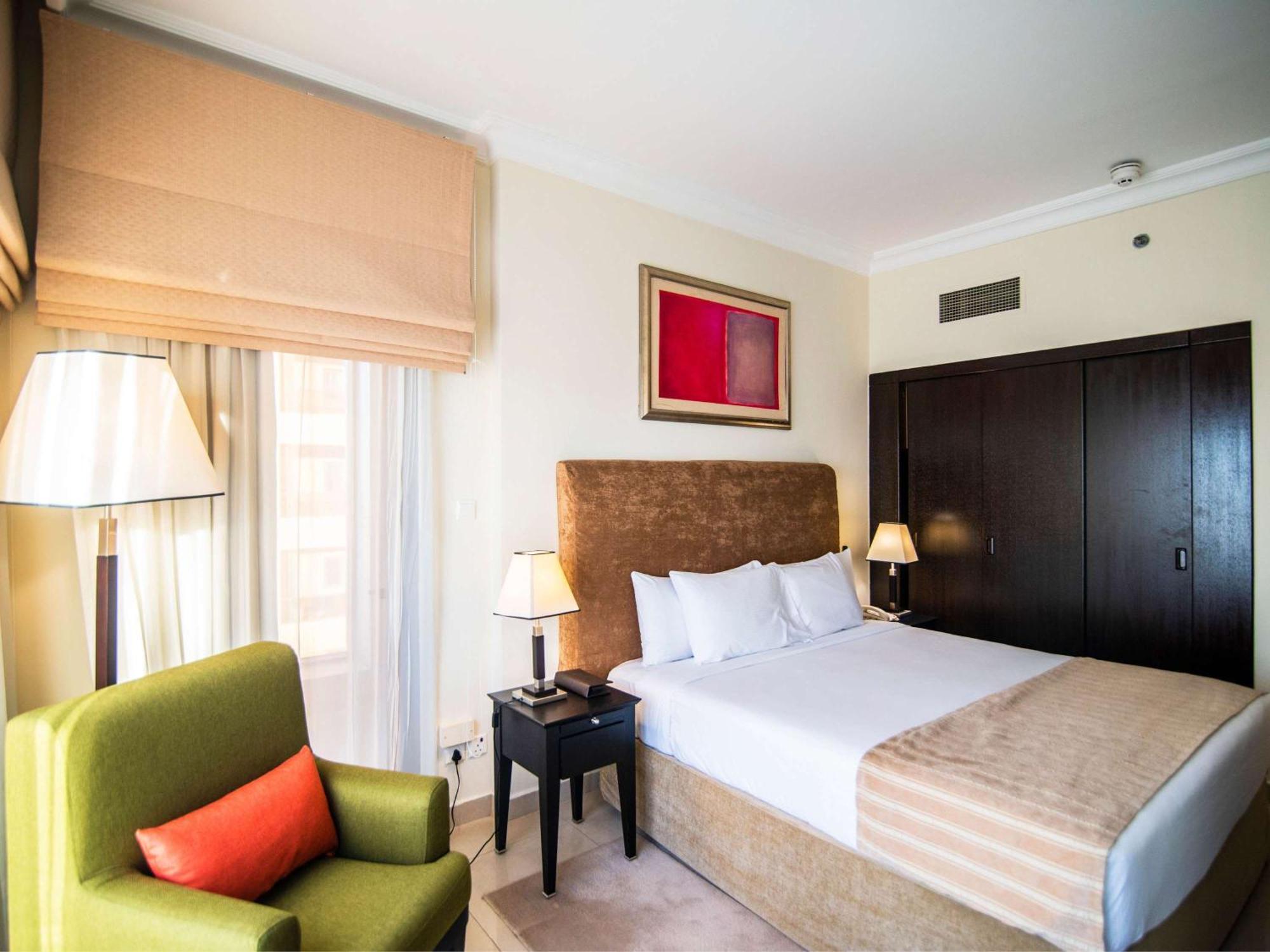 Mercure Barsha Heights And